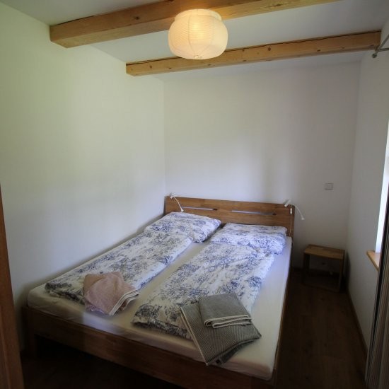 Holiday house »Scheune« - Kleines Schlafzimmer im Erdgeschoss