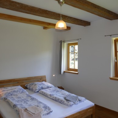 Holiday house »Haus anno 1750« - Schlafzimmer im Erdgeschoss