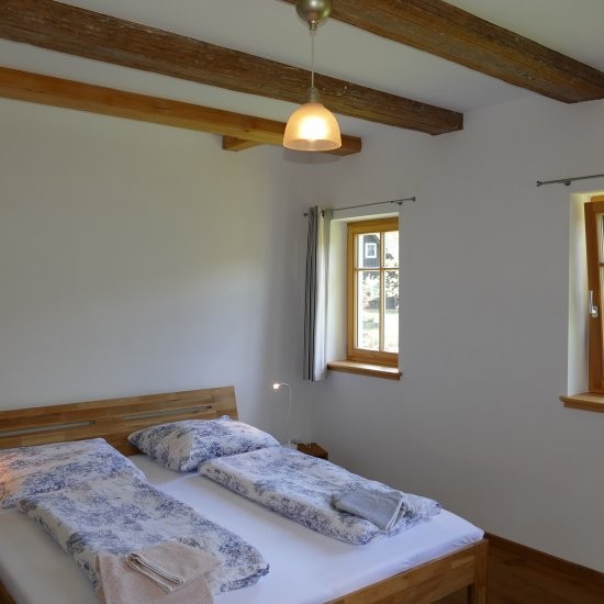 Holiday house »Haus anno 1750« - Schlafzimmer im Erdgeschoss